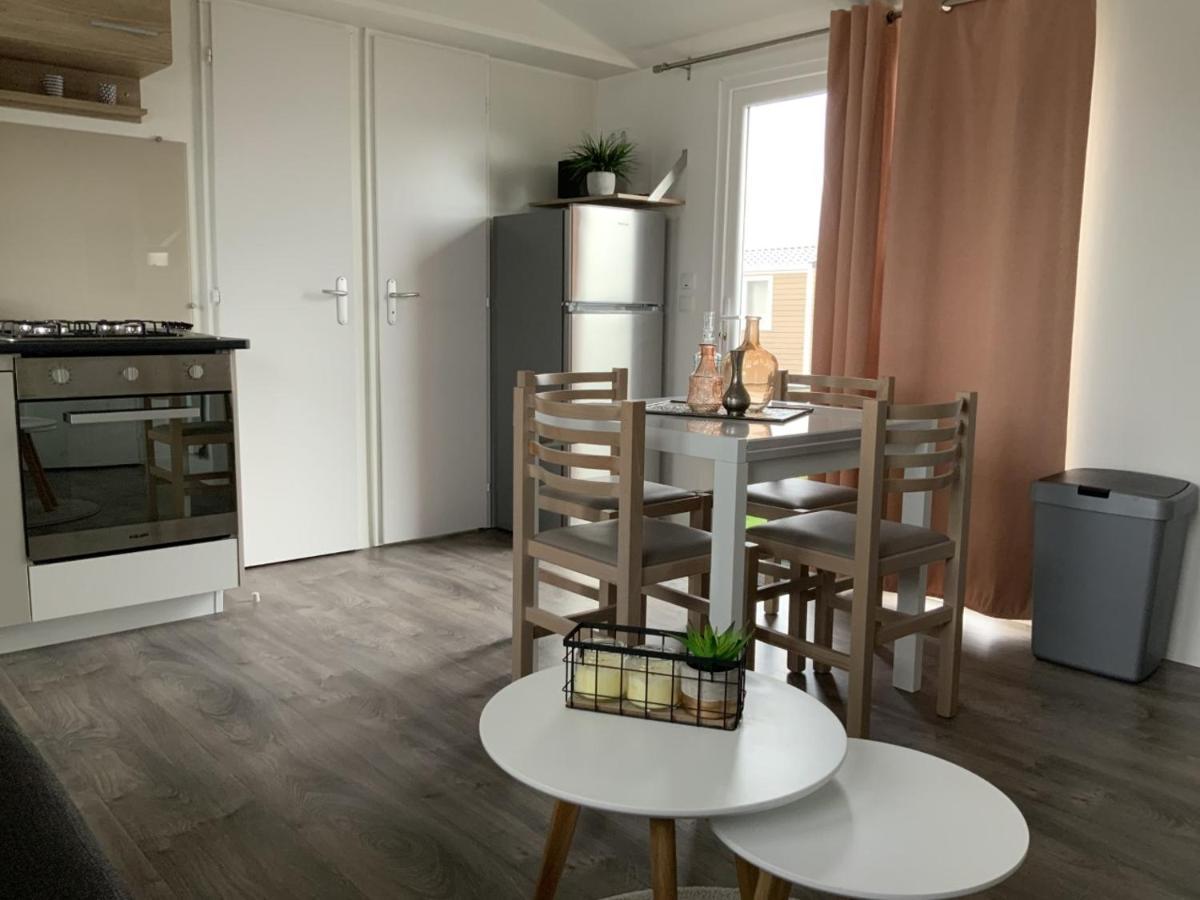Chalet Zonnig Zeeland Hotel Осткапеле Екстериор снимка